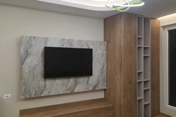 Shtepi ne shitje Penthose(kati i fundit panoramik) ne Tirane, 2+1, Mobilimi E mobiluar, Pagesa 320,000  Euro.