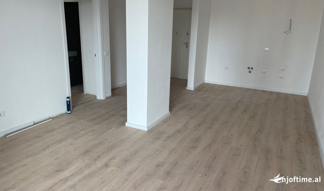 Jepet Zyre Per Qira tek Altana Residence