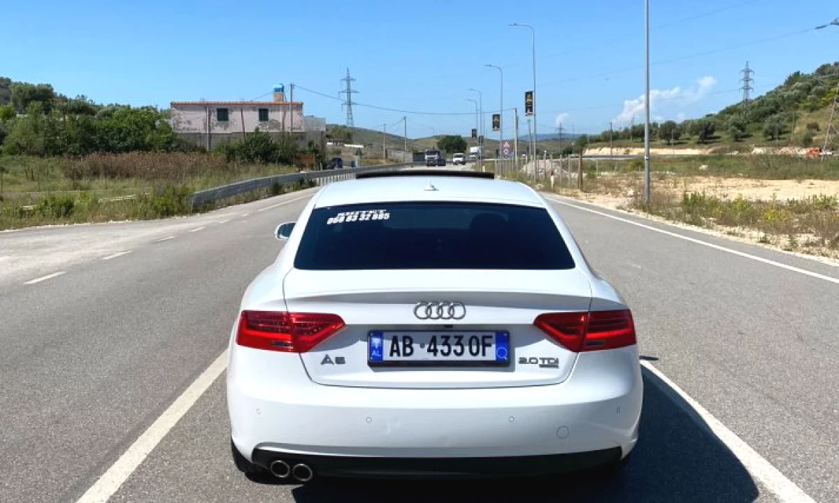 Auto in Vendita a Valona, Audi, 2014 Diesel,Kambio Automatik Pagamento 10,000  Euro.