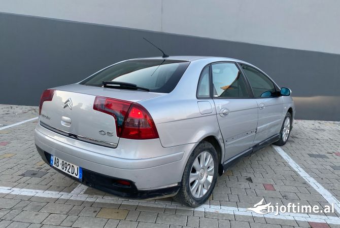 Auto in Vendita a Tirana - 1,500 Euro