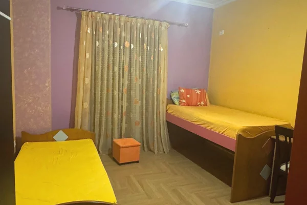 Appartamento in affitto a Tirana 3+1, Arredato