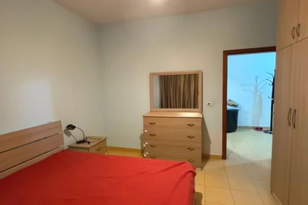 APARTAMENT 2+1 ME QIRA TE MBIKALIMI I KRISTAL CENTER 610 €