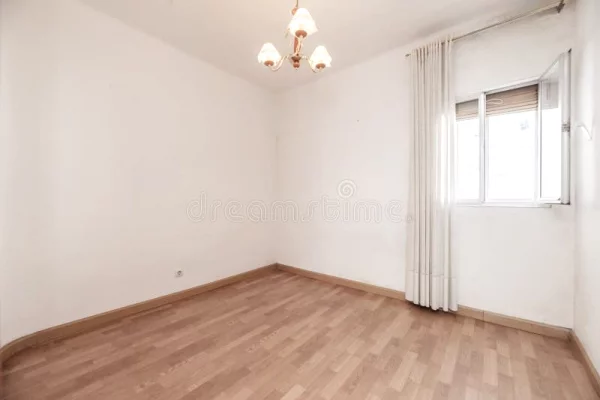 Shtepi ne shitje 1+1 ne Tirane - 165,000 Euro