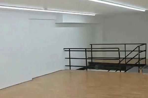 Ambient biznesi me qera 1+1 ne Tirane - 1,500 Euro