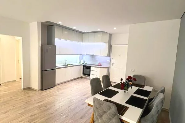 Shtepi ne shitje Apartament ne Sarande, 2+1, Mobilimi E mobiluar, Pagesa 230,000  Euro.