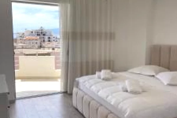 Shtepi ne shitje Apartament ne Sarande, 2+1, Mobilimi E mobiluar, Pagesa 230,000  Euro.
