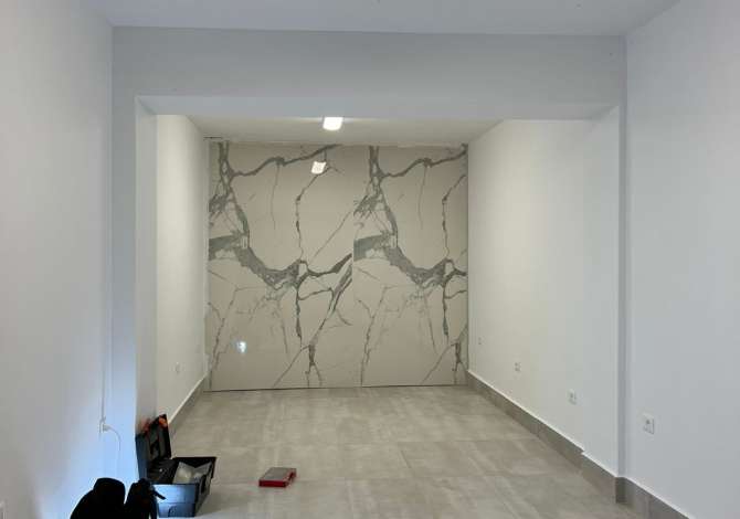 Business Property in Sale 1+1 in Tirana - 36,000 Euro