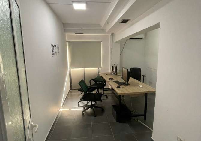 Jepet me Qera Ambient per Zyra perball Drejtori Policis tek Myslyn Shyri