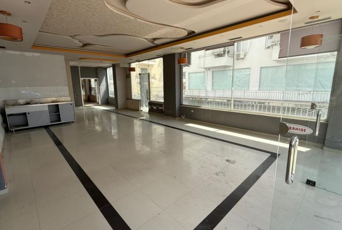 Business Property in Sale 3+1 in Tirana - 398,000 Euro