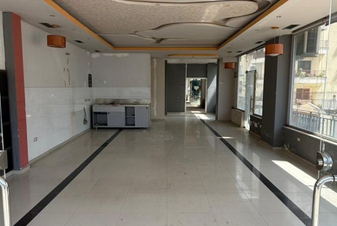 Business Property in Sale 3+1 in Tirana - 398,000 Euro