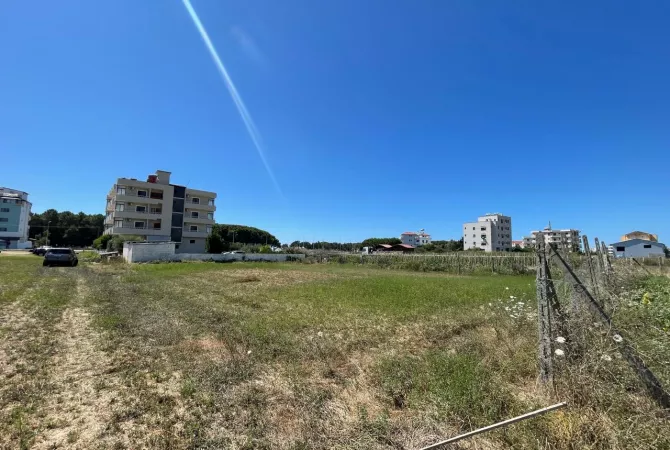 Ofrojmë për Shitje tokë në Spille.