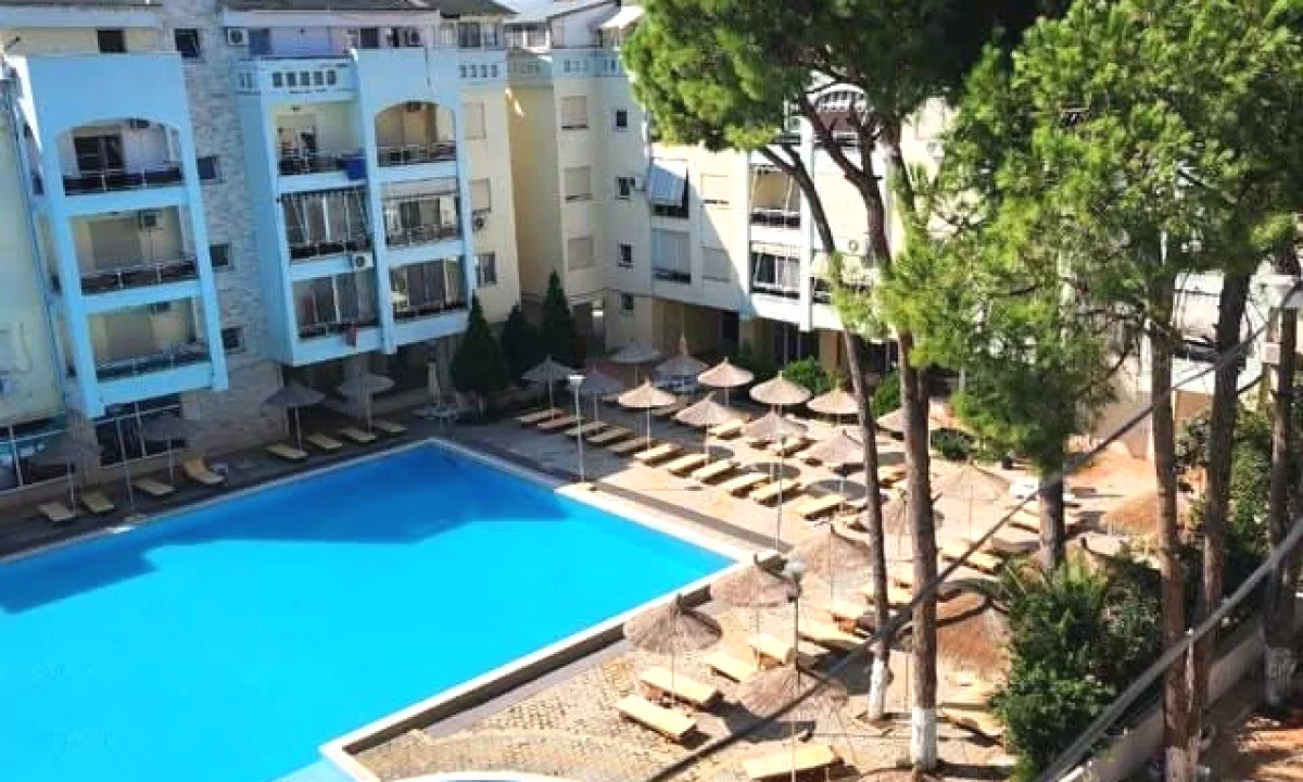 Shtepi ne shitje Apartament ne Durres, 3+1, Mobilimi E mobiluar, Pagesa 128,000  Euro.