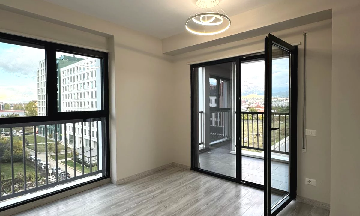 Shtepi me qera Apartament ne Tirane, 1+1, Mobilimi Bosh, pa mobiluar, Pagesa 600  Euro.