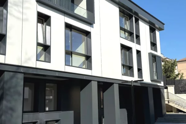 Appartamento in vendita a Tirana 3+1, Arredato