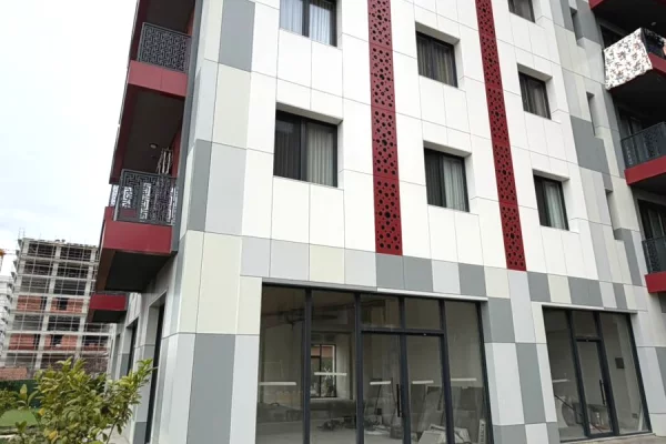 Business Property in Sale 1+1 in Tirana - 227,000 Euro