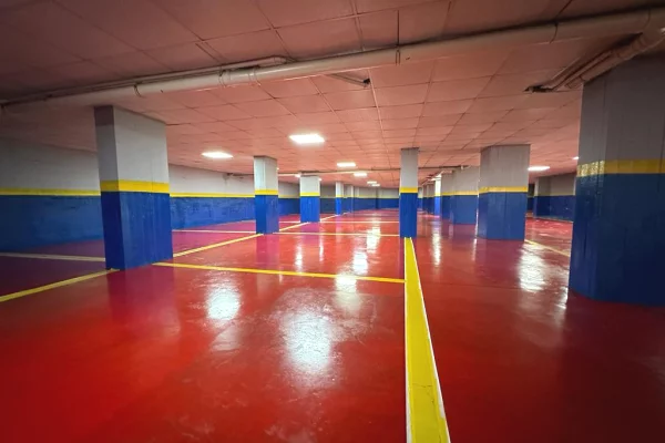 Jepet me Qera – Kati -1 (Garazh / Poste Parkimi) tek Rruga e Elbasanit, përballë Downtown One