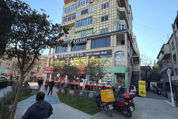Jepet me qera ambient biznesi tek “Sheshi Willson”