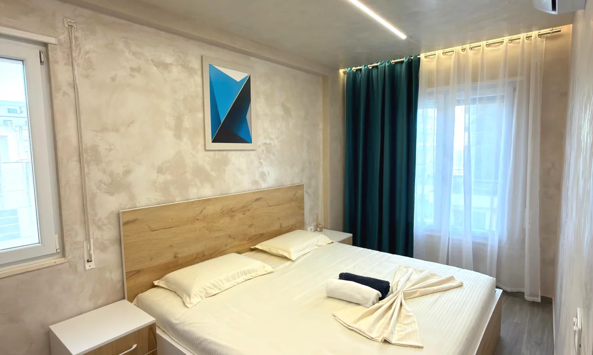 Shtepi ne shitje Apartament ne Kavaje, 3+1, Mobilimi E mobiluar, Pagesa 350,000  Euro.