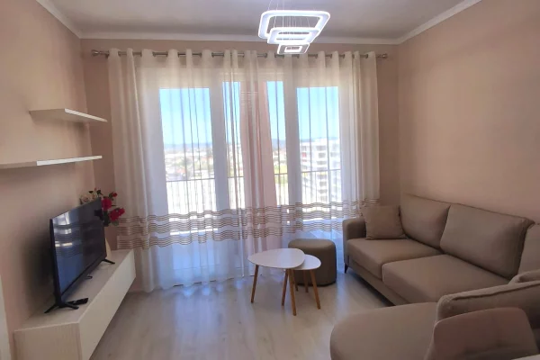 Shtepi me qera 1+1 ne Tirane - 400 Euro
