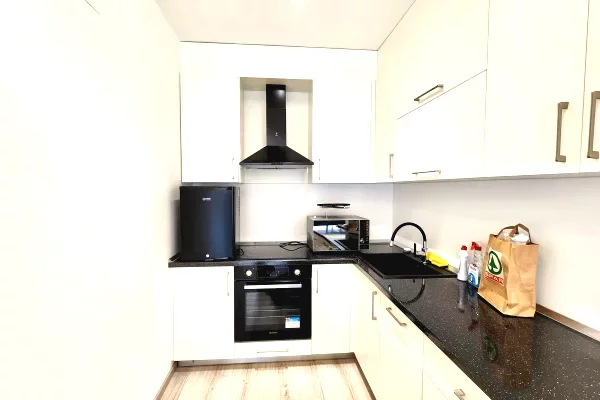 Zyre | Qera | Blloku | 110m2 |