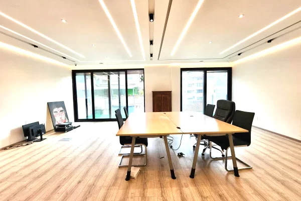 Zyre | Qera | Blloku | 110m2 |