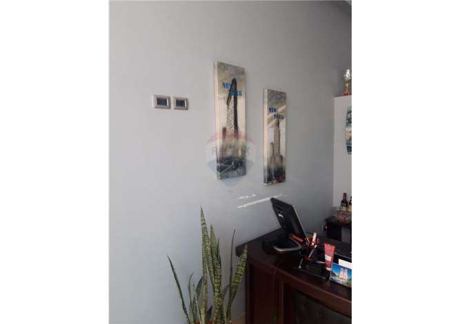 Business Property in Sale 3+1 in Tirana - 25,000 Euro