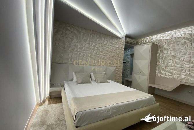 Business Property in Sale 5+1 in Tirana - 7,200,000 Euro