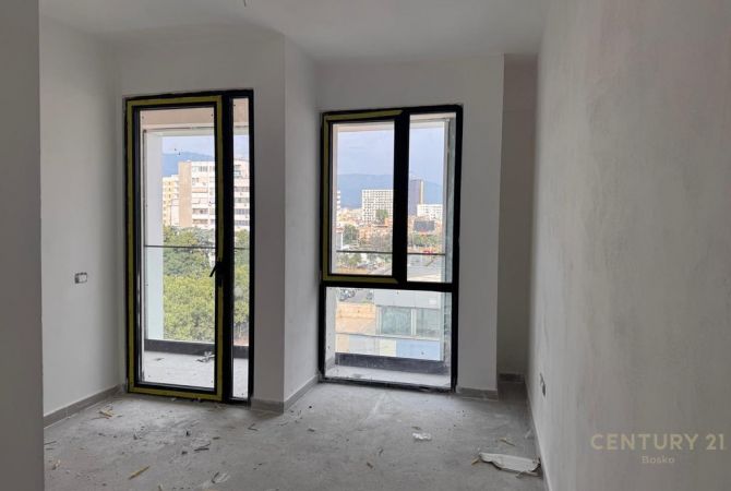 🏢 Ambient per Zyra me Qira prane Zogut te Zi – Tirane