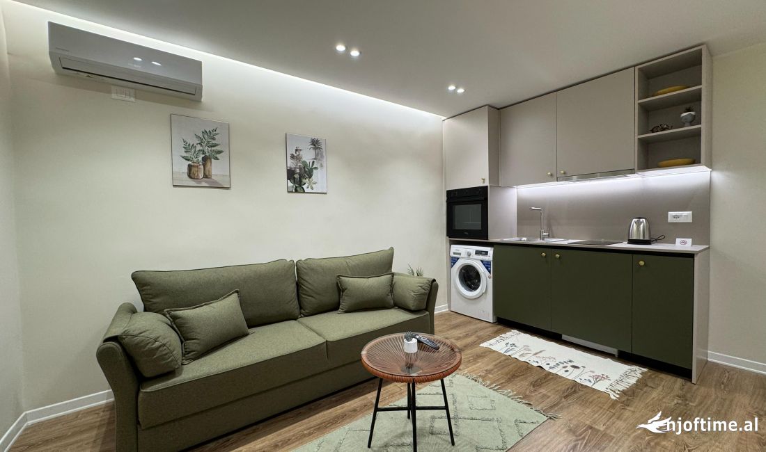 Shtepi ne shitje Apartament ne Tirane, 1+1, Mobilimi E mobiluar, Pagesa 184,000  Euro.