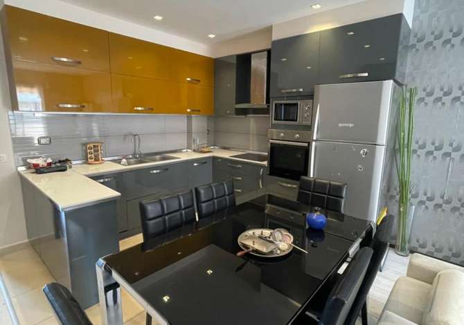 Shitet apartament 2+1 prane Rezidenca Kodra e diellit 1/ 149,000 euro