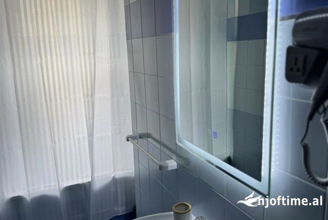 Shtepi me qera Apartament ne Tirane, 1+1, Mobilimi E mobiluar, Pagesa 500  Euro.