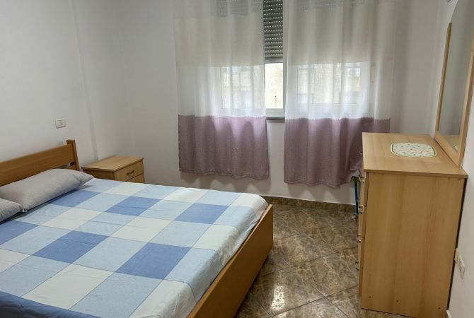 Shtepi me qera Apartament ne Tirane, 1+1, Mobilimi E mobiluar, Pagesa 550  Euro.