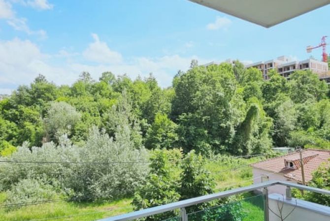 Shtepi me qera Apartament ne Tirane, 1+1, Mobilimi E mobiluar, Pagesa 450  Euro.