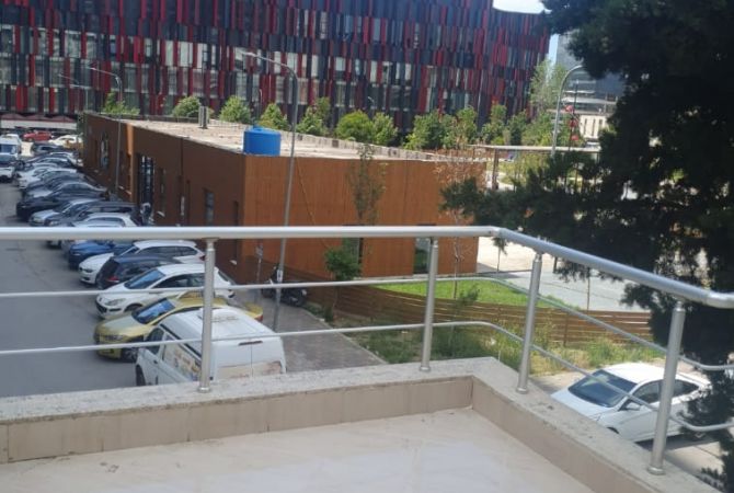 🔥 Jepet me qira Garsoniere 1+Verandë, Rruga Dervish Hima – 390€ 🔥