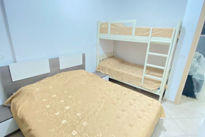 Shtepi ne shitje Apartament ne Durres, 1+1, Mobilimi E mobiluar, Pagesa 78,000  Euro.