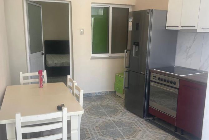 Shtepi me qera Apartament ne Tirane, 1+1, Mobilimi E mobiluar, Pagesa 400  Euro.