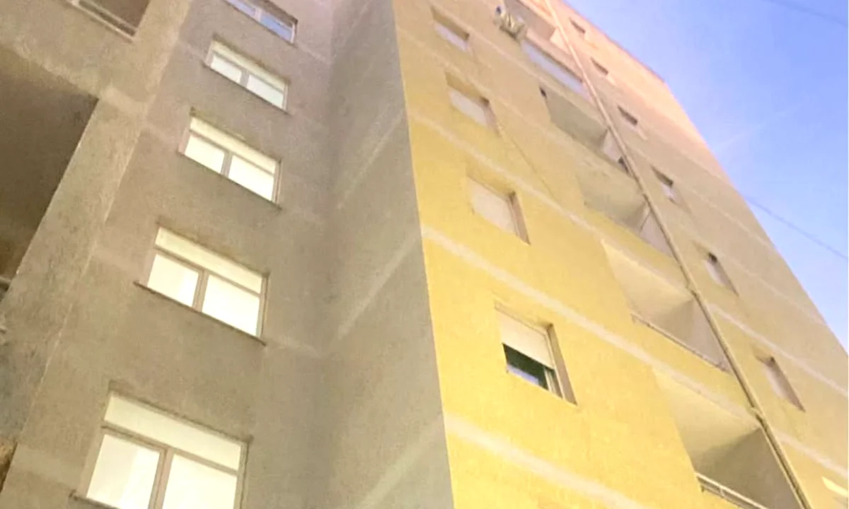 Shtepi ne shitje Apartament ne Durres, 1+1, Mobilimi E mobiluar, Pagesa 77,000  Euro.