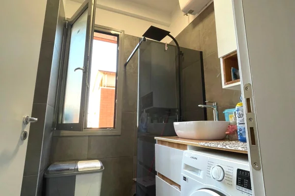 Appartamento in affitto a Tirana 2+1, Arredato