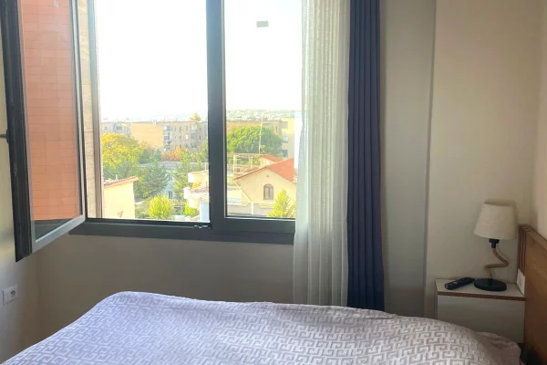 Appartamento in affitto a Tirana 2+1, Arredato