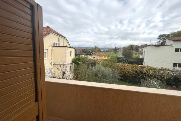 Shtepi me qera Apartament ne Tirane, 2+1, Mobilimi E mobiluar, Pagesa 45,000  Leke.