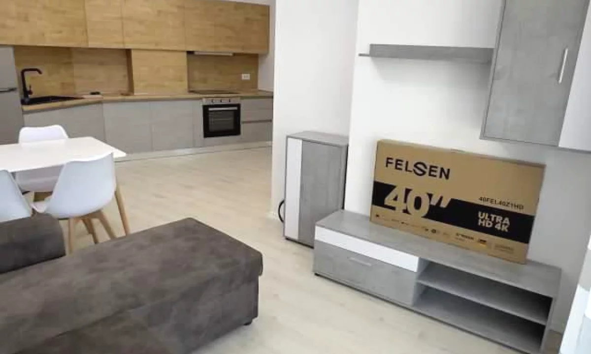 Shtepi me qera Apartament ne Tirane, 2+1, Mobilimi E mobiluar, Pagesa 570  Euro.