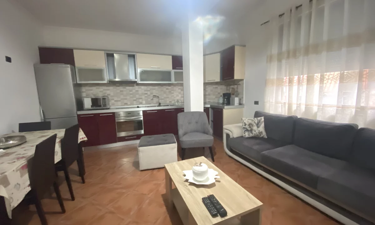 Shtepi me qera Apartament ne Tirane, 1+1, Mobilimi E mobiluar, Pagesa 45,000  Leke.