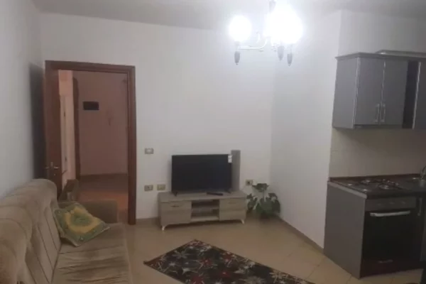 Shtepi me qera Apartament ne Tirane, 1+1, Mobilimi E mobiluar, Pagesa 35,000  Leke.