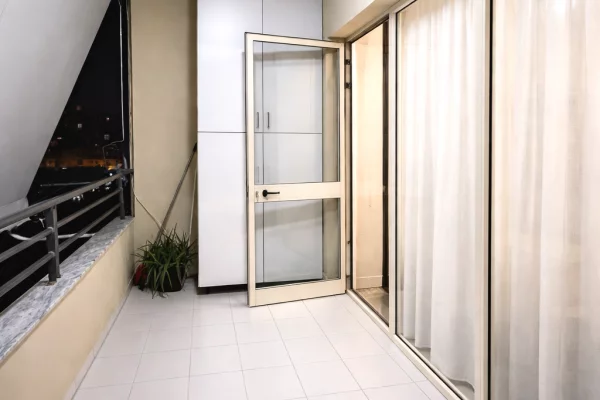 Shtepi me qera Apartament ne Tirane, 1+1, Mobilimi E mobiluar, Pagesa 40,000  Leke.