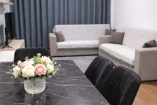 ✨ APARTAMENT 2+1 ME QIRA NË FRESK 40,000 Lek