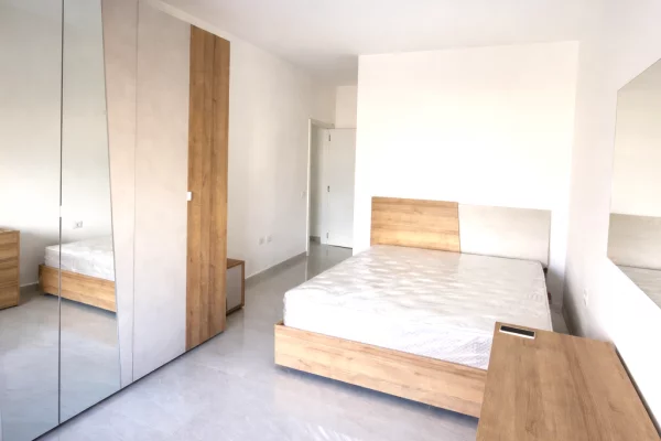 Shtepi me qera Apartament ne Tirane, 2+1, Mobilimi E mobiluar, Pagesa 600  Euro.
