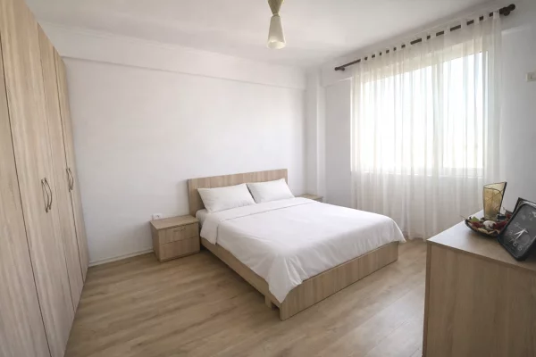 Shtepi me qera Apartament ne Tirane, 1+1, Mobilimi E mobiluar, Pagesa 40,000  Leke.