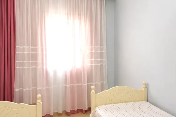 Shtepi me qera 2+1 ne Tirane - 45,000 Leke