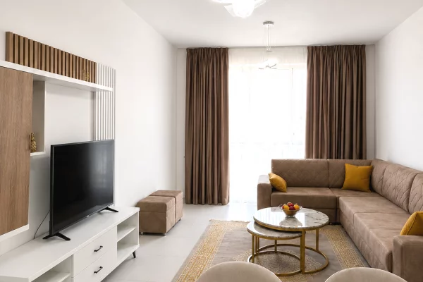 🔑 JEPET ME QIRA APARTAMENT 1+1 | TEK RRETHI PASKUQAN | 45.000 LEKË