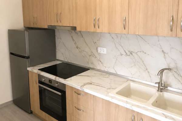 Shtepi me qera Apartament ne Tirane, Garsoniere, Mobilimi E mobiluar, Pagesa 28,000  Leke.